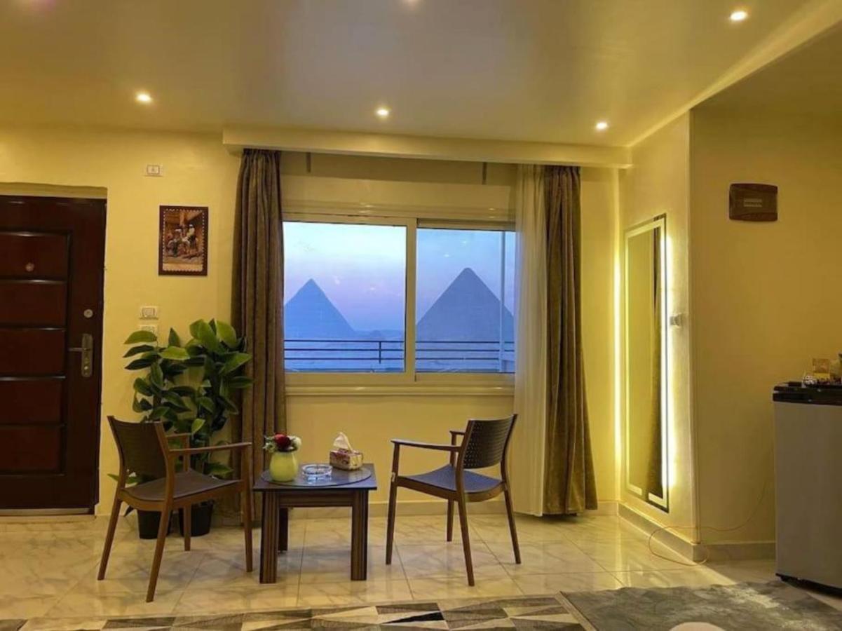Grand Museum & Full Pyramids View W Roof - Free Breakfast *