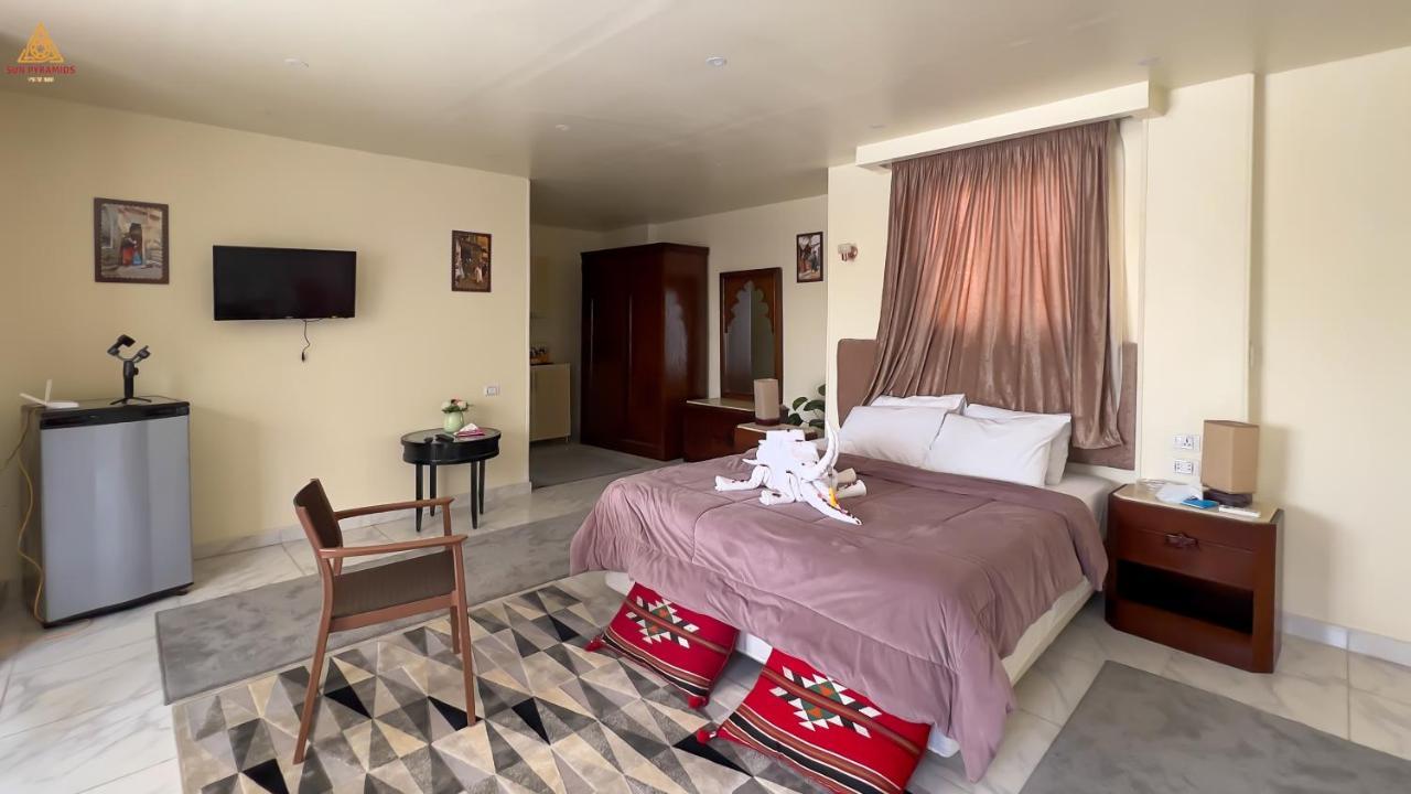 Apartment Grand Museum & Full Pyramids View W Roof - Free Breakfast Cairo