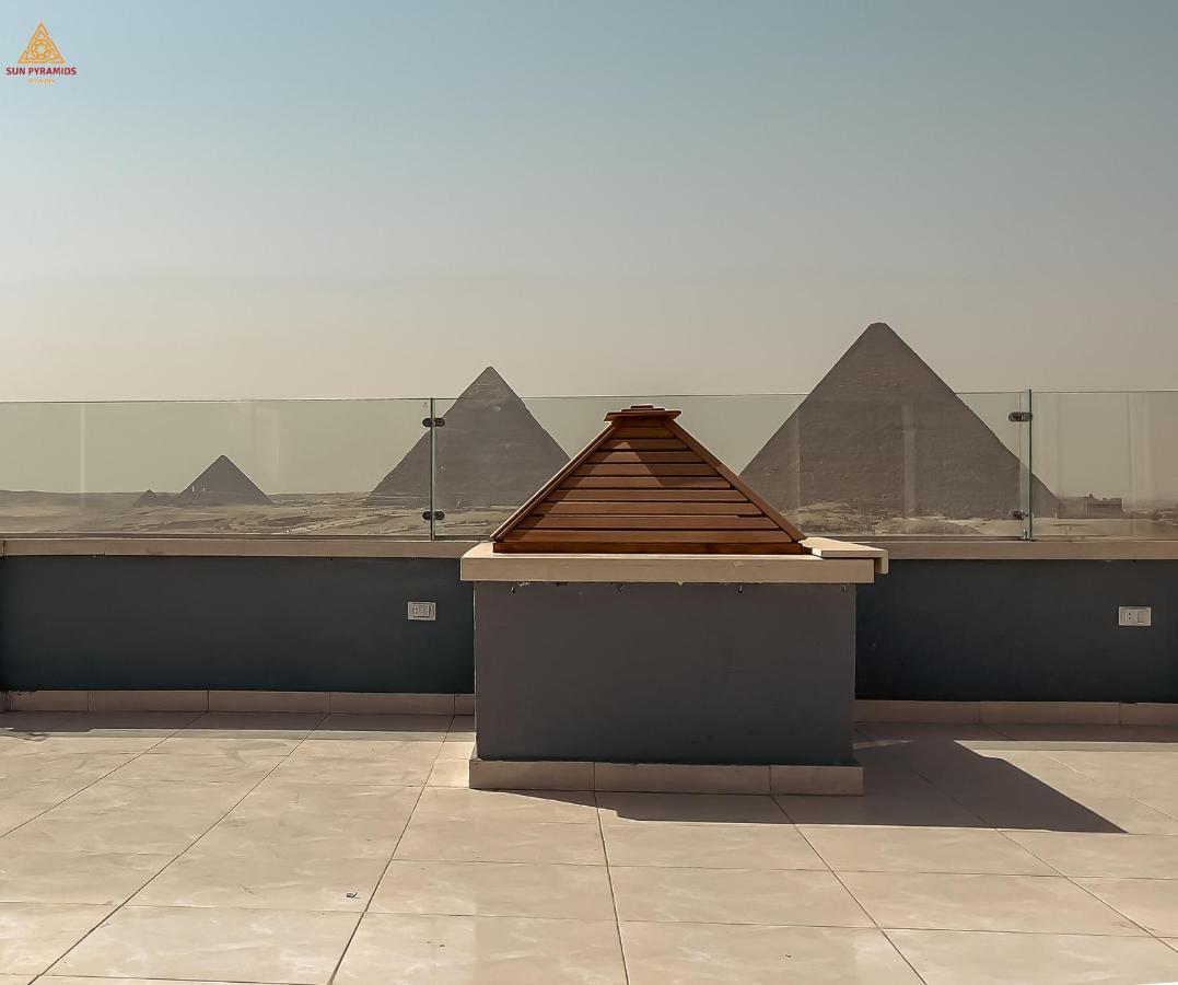 Grand Museum & Full Pyramids View W Roof - Free Breakfast * Cairo