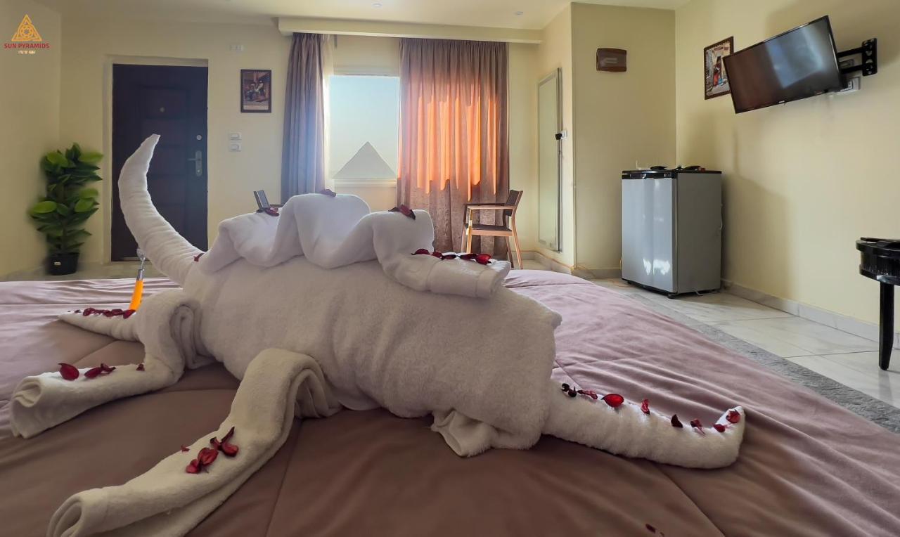 Apartment Grand Museum & Full Pyramids View W Roof - Free Breakfast Cairo