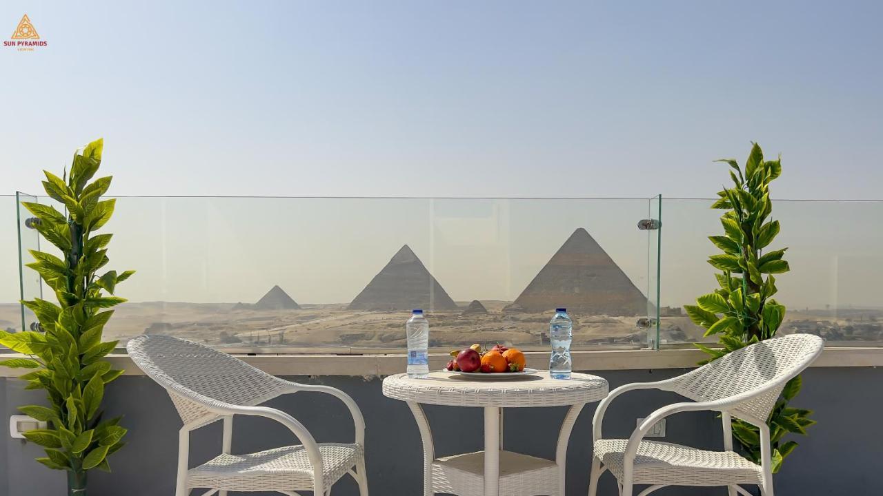 Grand Museum & Full Pyramids View W Roof - Free Breakfast Apartment
